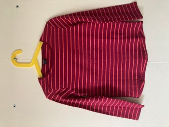 tee-shirt manches longues rayé taille 5 ans