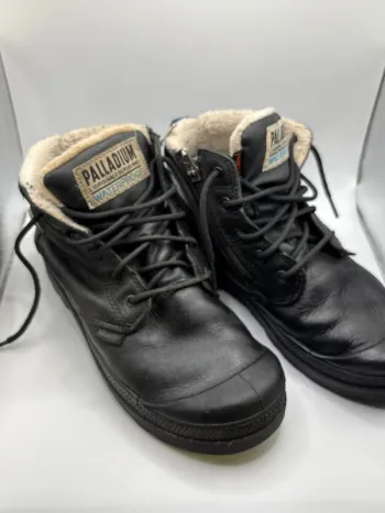 🔥 Bottines Palladium Pampa Waterproof - Chaudes et Robustes pour l'Aventure ! 🔥