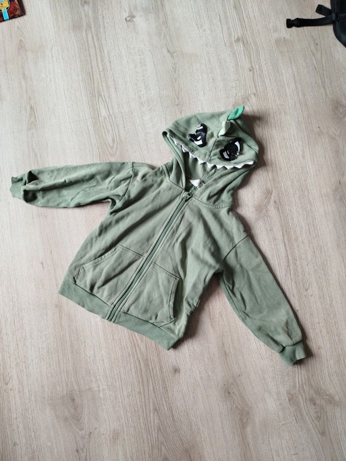 Veste a capuche dinosaure taille 4-6 ans h&m