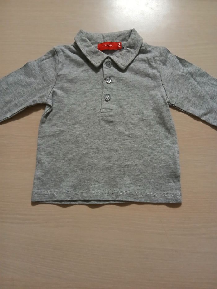 Polo bebe longue manche en coton taille 6 mois marque tissaia  couleur gris - photo numéro 3
