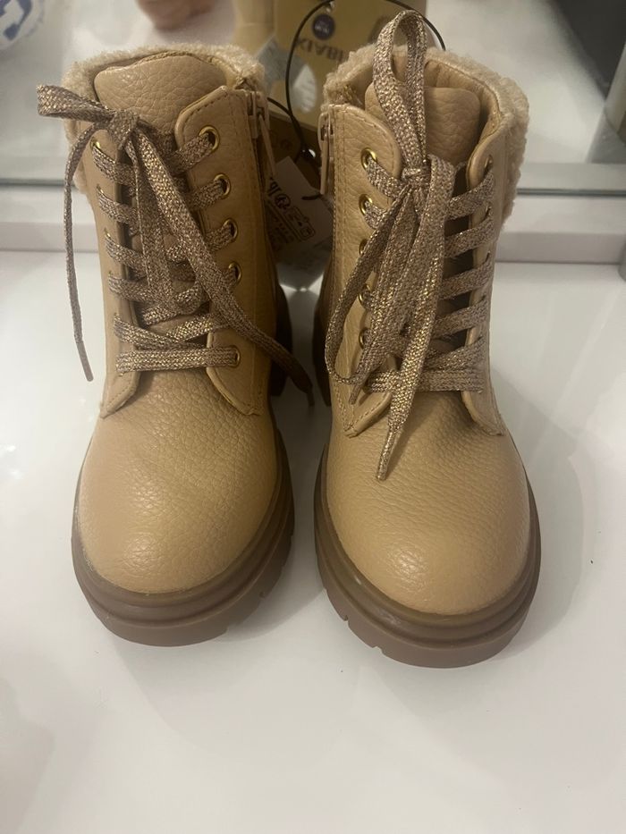 Boots Kiabi pour filles - taille 27 - photo numéro 3