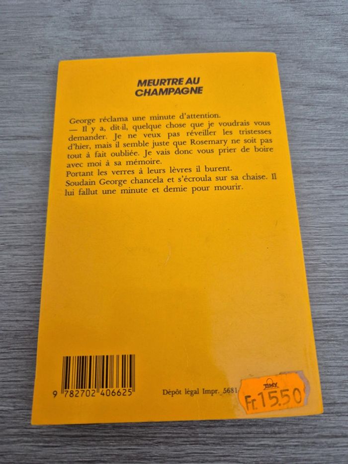 Meurtre au champagne Agatha Christie - photo numéro 2