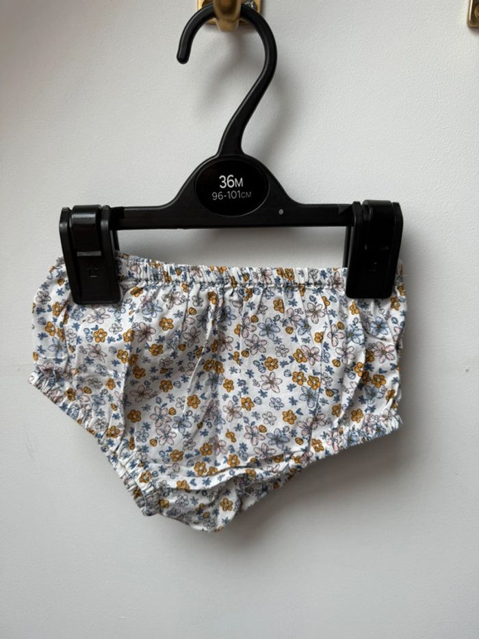 Robe fleurs 9 mois - photo numéro 4