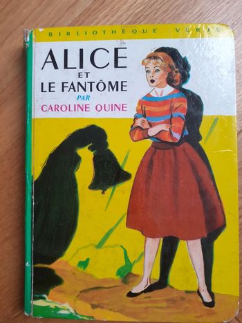 Alice et le fantôme par Caroline Quine
