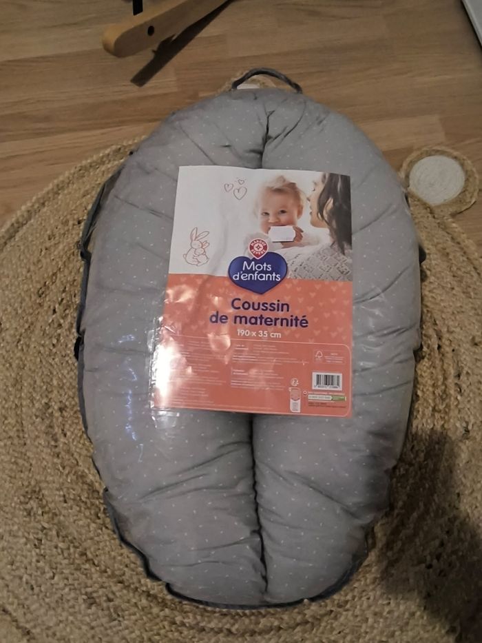 Coussin d'allaitement