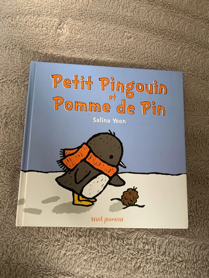 Livre Petit Pingouin et pomme de pin