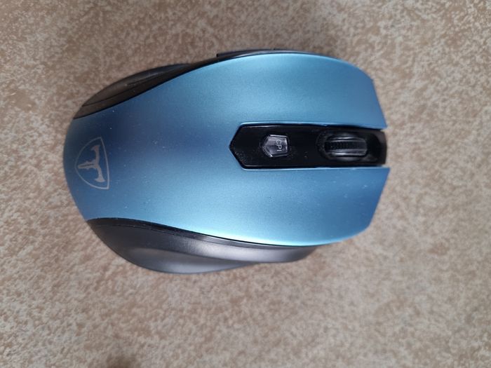 Souris sans fil logitech - photo numéro 4