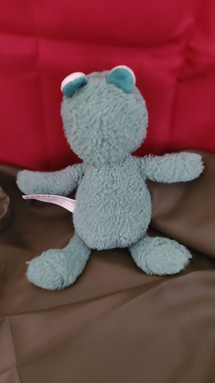 Doudou peluche grenouille verte HEMA - photo numéro 2