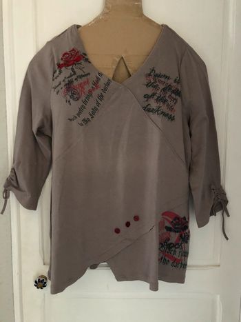 AN36- Blouse taupe fantaisie T 50-52