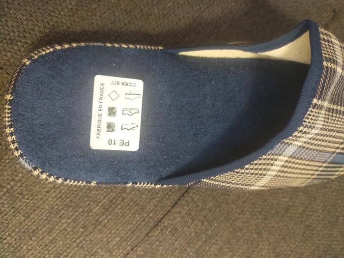 Chaussons homme T 42 neufs carreaux bleu - photo numéro 14