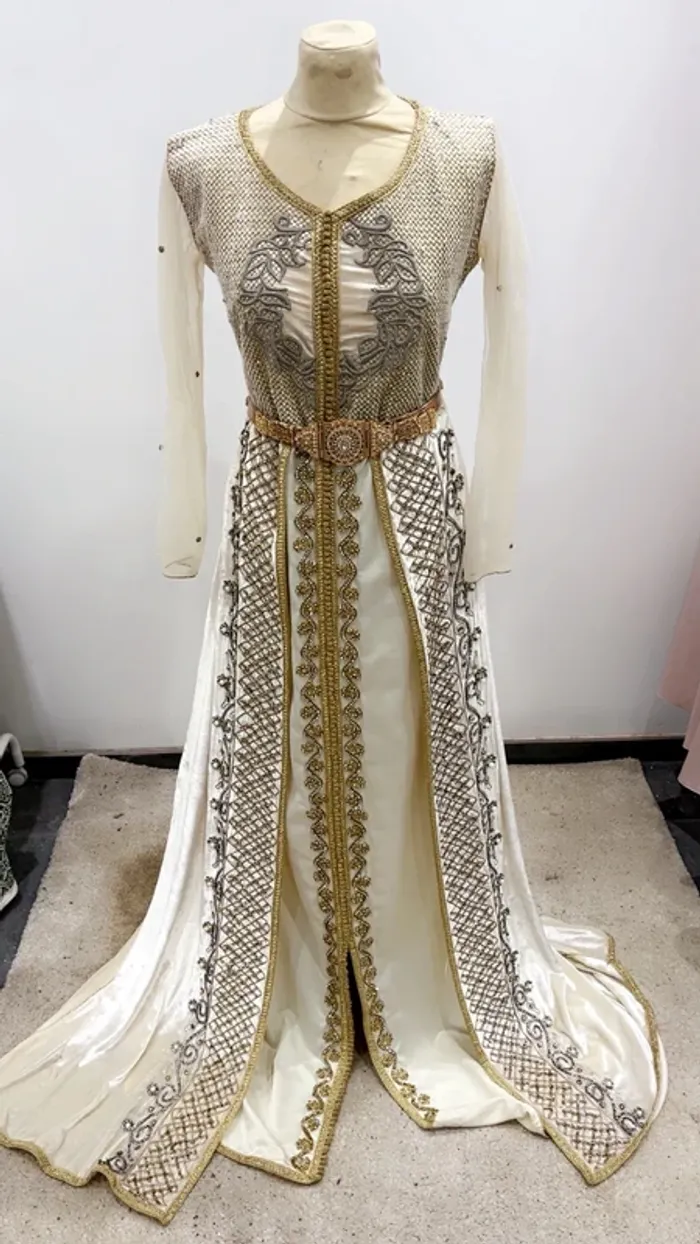 Joli caftan marié ou invité - photo numéro 7