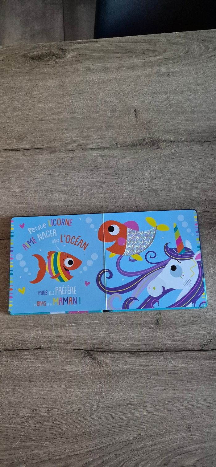 Livre à toucher : Petite licorne 🦄 - photo numéro 6