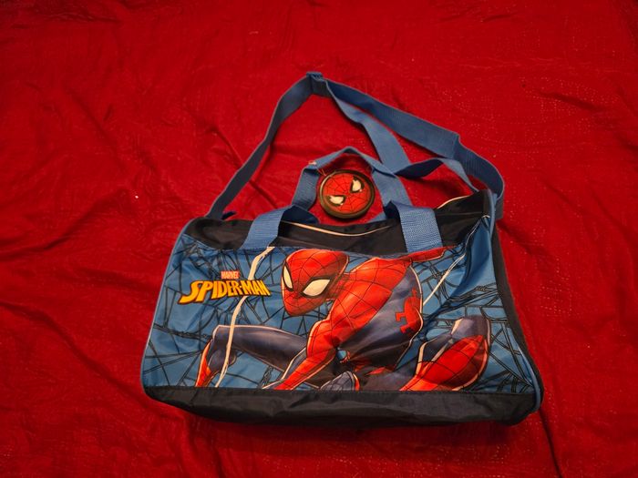 Sac de sport Spiderman pour enfant - photo numéro 5