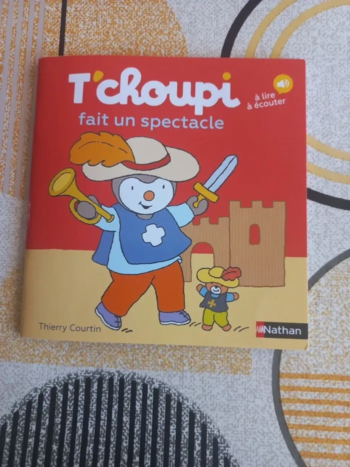 Livre Nathan Tchoupi fait un spectacle