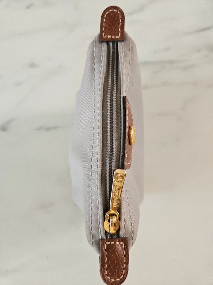 Longchamp. Petit porte monnaie gris - photo numéro 3