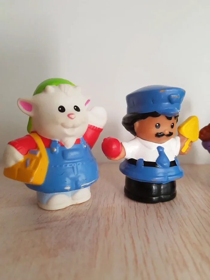 Bus scolaire musical jaune Little people de Fisher Price - photo numéro 10