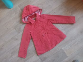 imperméable cyrillus neuf 8 ans fille corail avec capuche et doublé