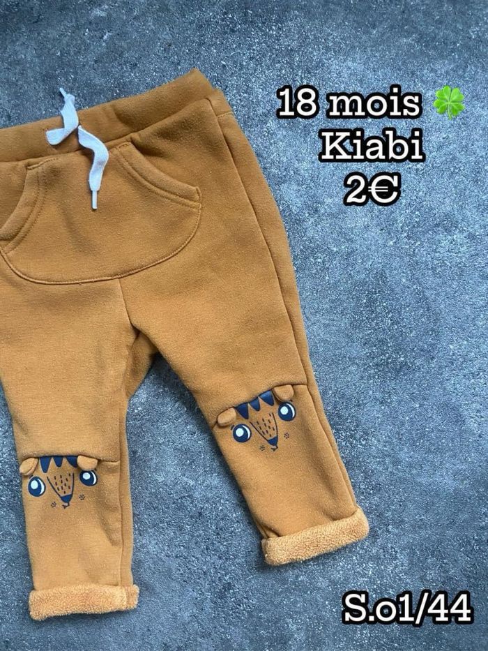 Pantalon 🍀 18 mois 🍀 Kiabi
