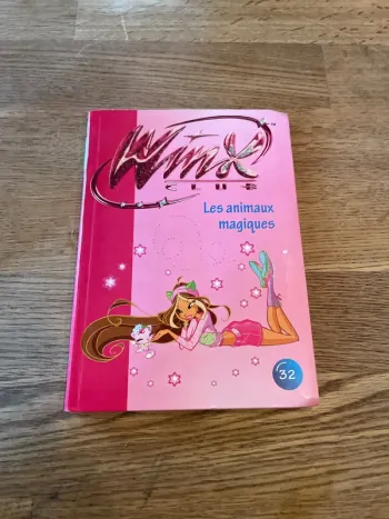Livre La bibliothèque Rose Winx Club Numéro  32 Les animaux magiques