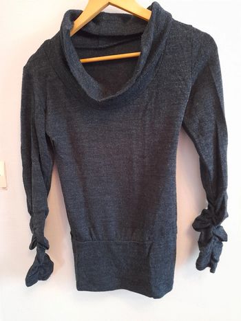 Pull long marine brillant