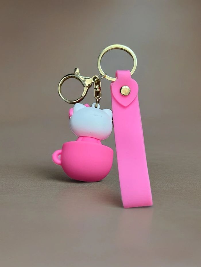 Porte clés Hello Kitty rose - photo numéro 2