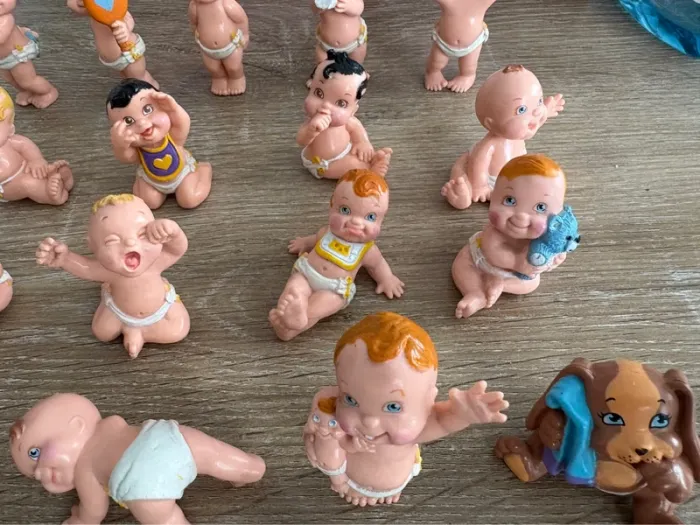Lot de 19 figurines vintage Magic diaper babies - photo numéro 4