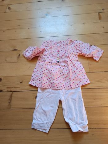 Ensemble t-shirt pantalon