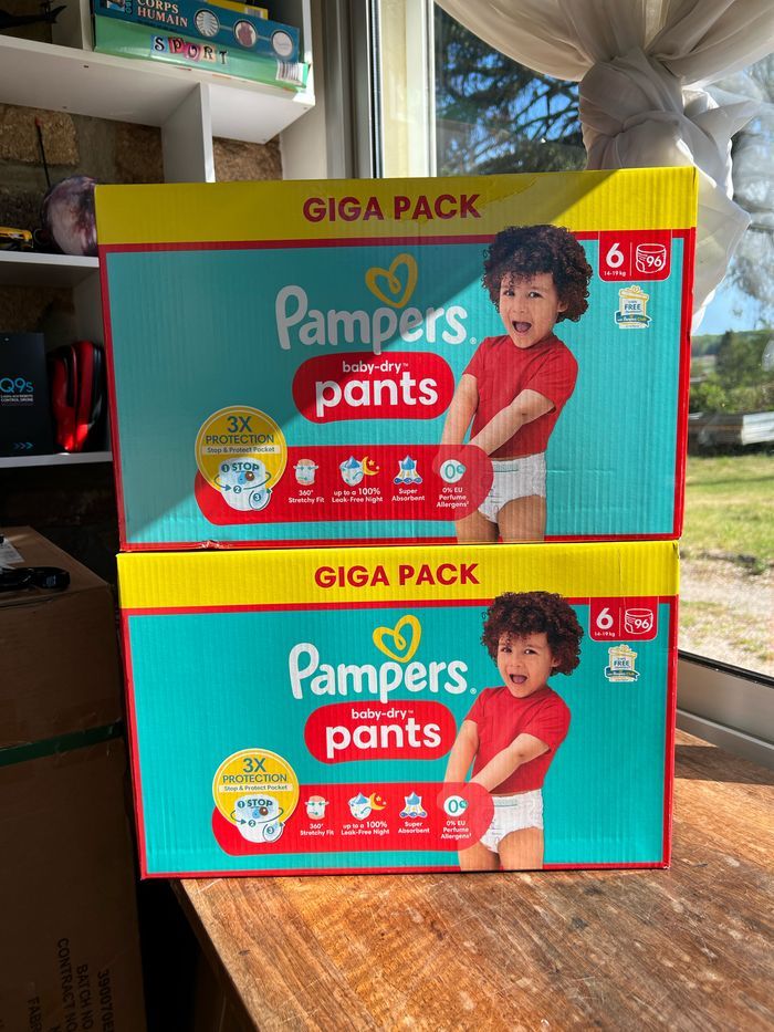 Couche taille 6 Pampers culottes : 192 Culottes Pants Couches