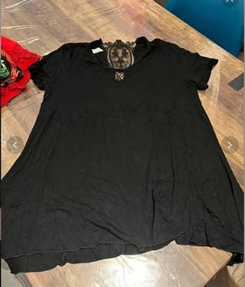 t-shirt T 44
