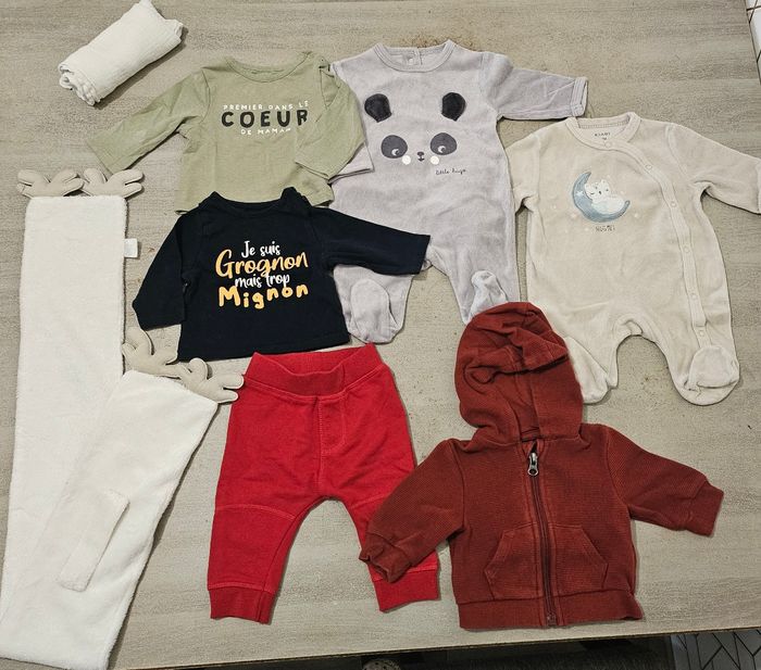 Lot garçon 1 mois