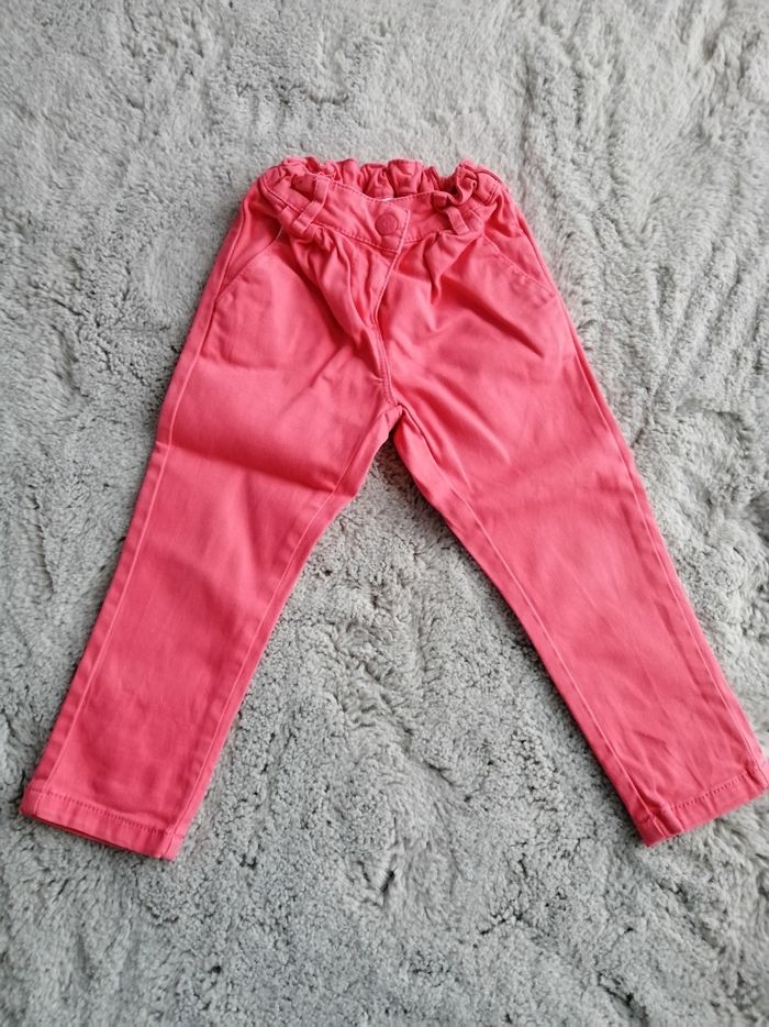 Pantalon rose 2 ans