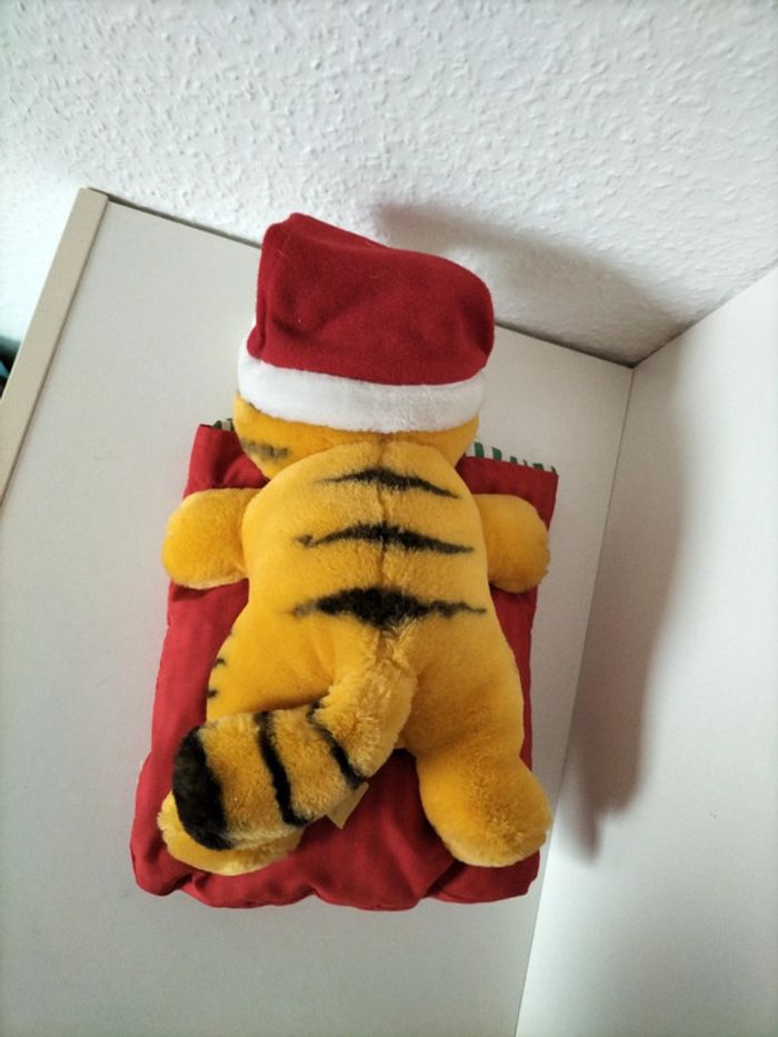 Peluche Garfield noel coussin - photo numéro 5