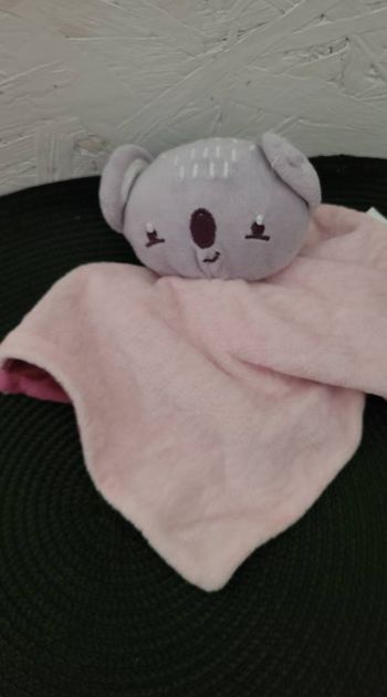 Doudou plat Koala SIPLEC rose et violet