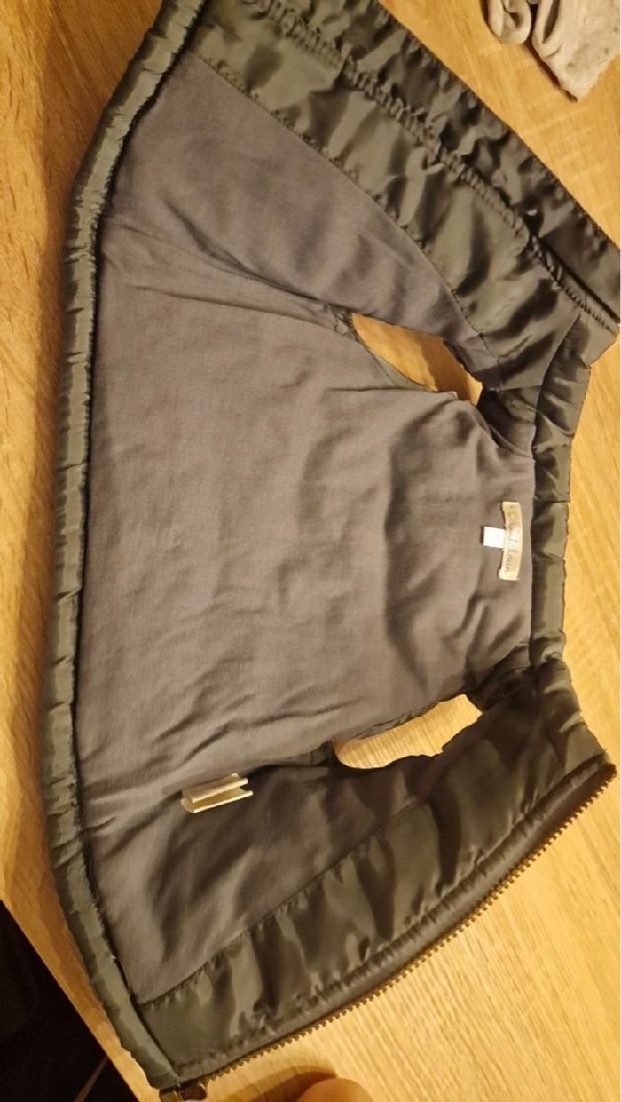 Petite veste sans manche - photo numéro 3