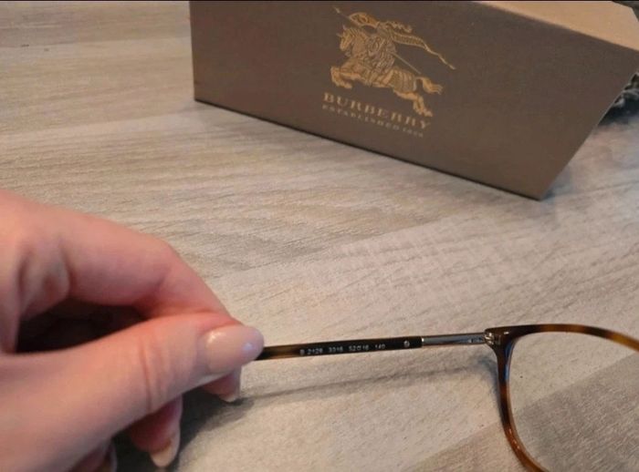 Lunettes de vue Burberry originale marron écaille de tortue excellent état - photo numéro 2