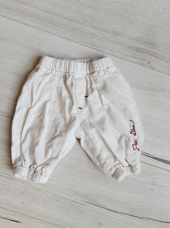 Vêtement bébé fille pantalon velours côtelé blanc Ptit bisou 1 mois