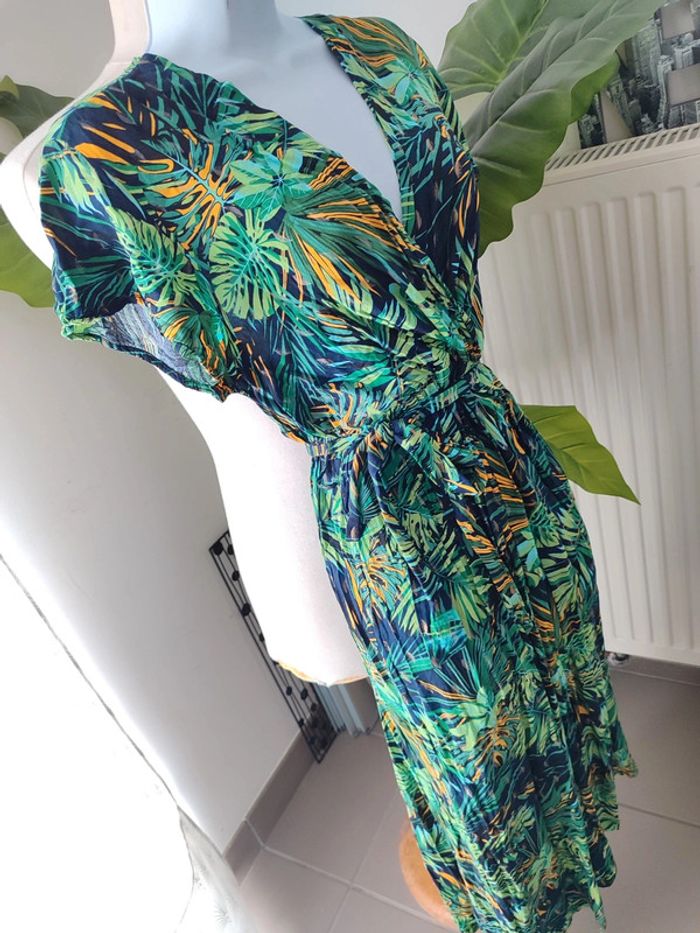 Jolie robe longue fleurie - photo numéro 2