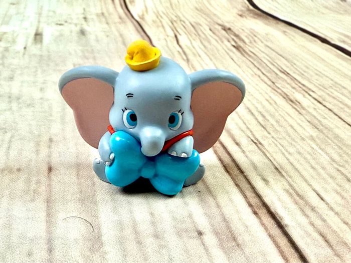 Figurine Disney Japon Gashapon Dumbo kawaii - photo numéro 8