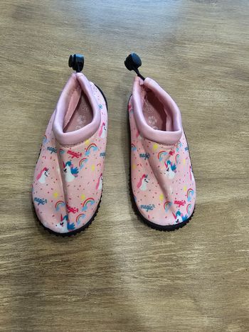 Chaussures de piscine