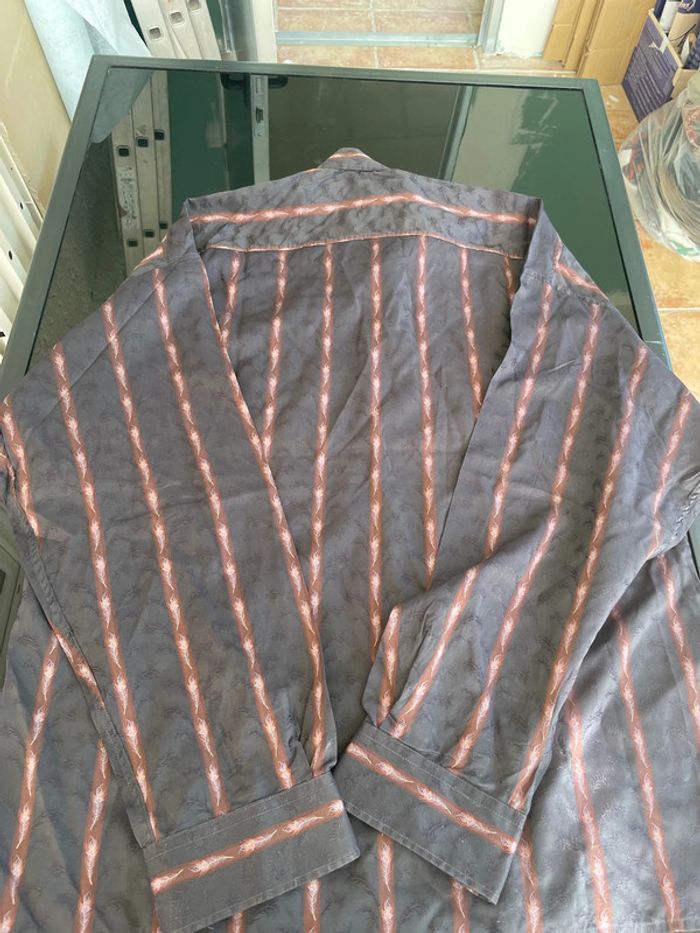 Chemise légère, taille cinq marque Humberto Fossati - photo numéro 5