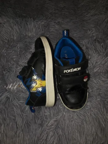 Chaussure pokemon