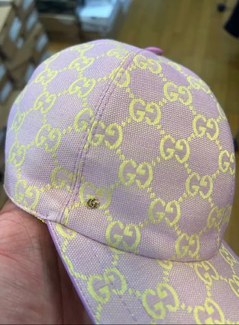 Casquette GG lilas jaune Gucci