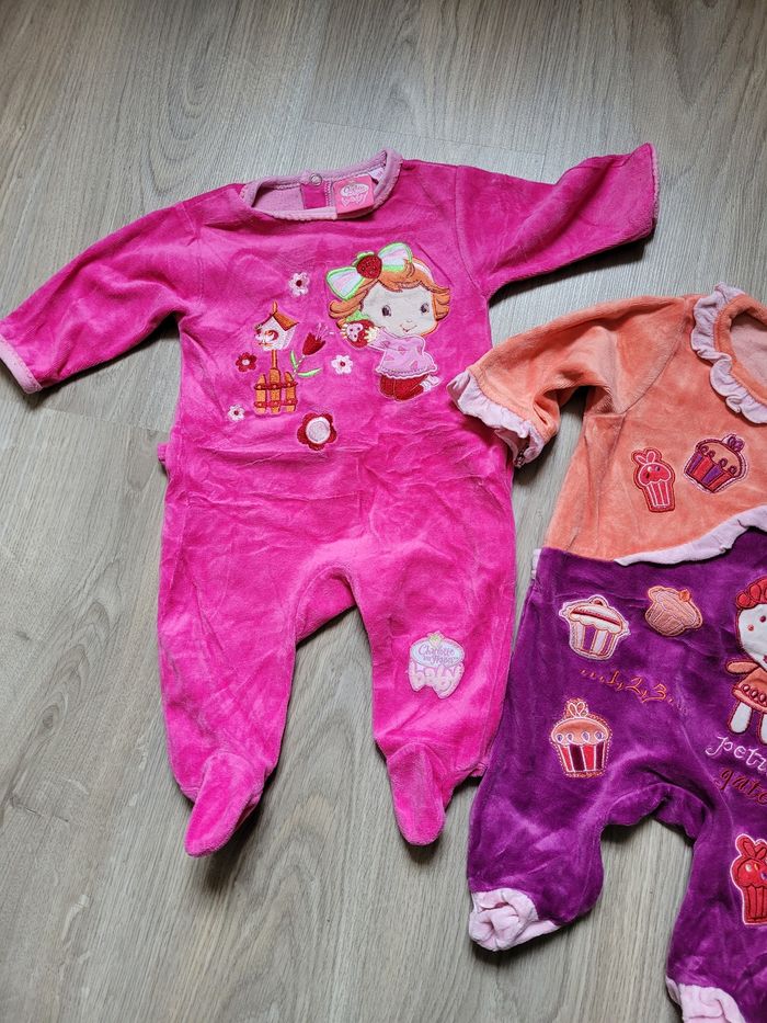 Lot 2 pyjamas velours 3 mois 60 cm - photo numéro 3