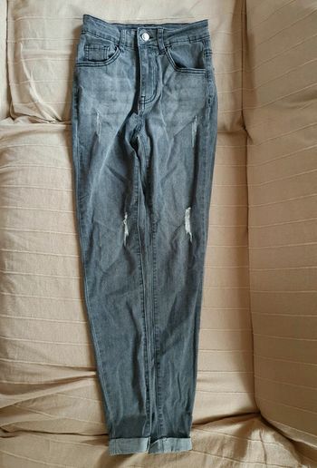 Jean troué 34 Xs