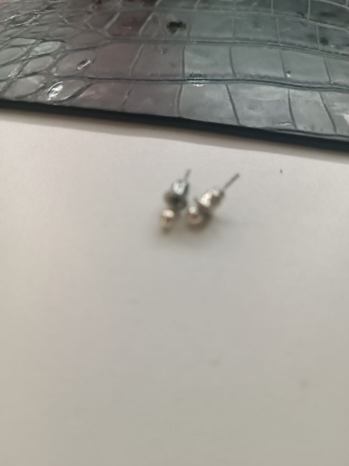 Boucles d'oreille noir - photo numéro 7