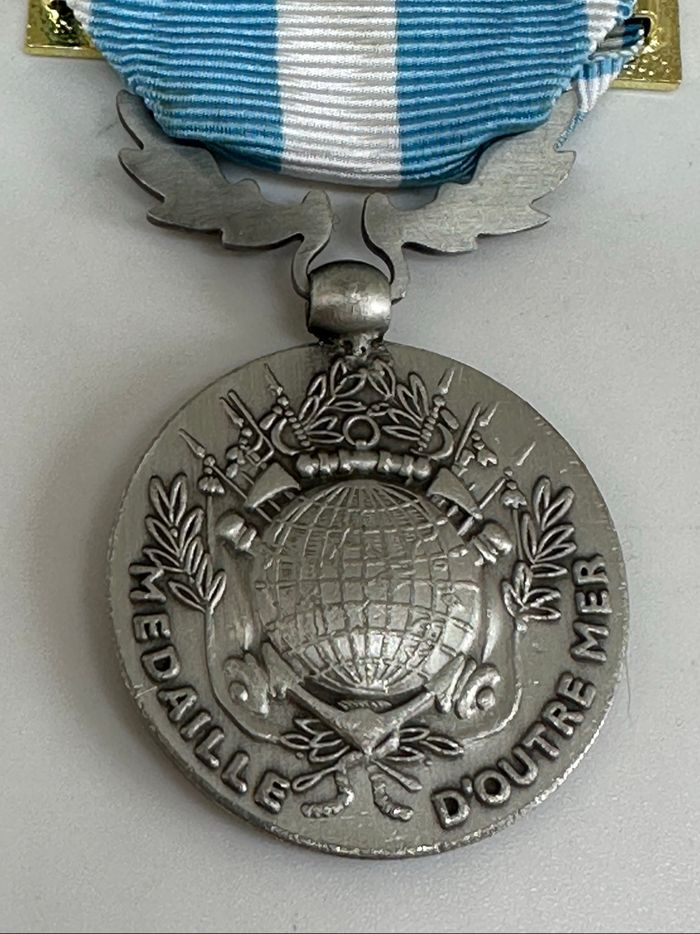 Médaille Militaire D’outre Mer , Agrafes /moyen Orient/ Sahel/ Liban - photo numéro 8