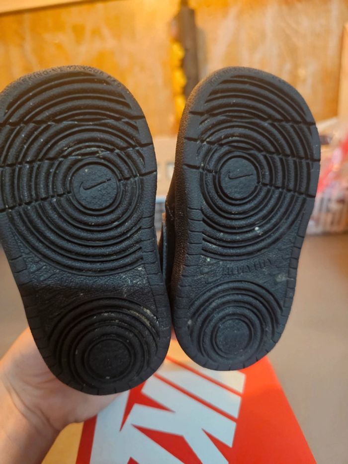 Basket nike noir pour enfant - photo numéro 5