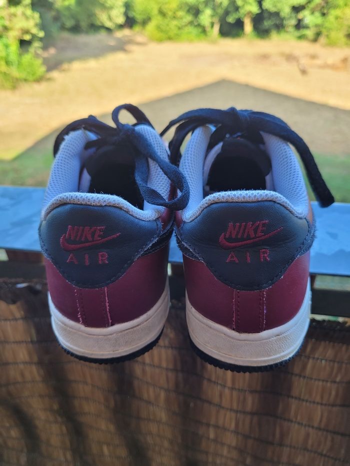 basket nike t37,5 (10e) - photo numéro 3