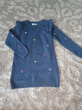 Pulls robe