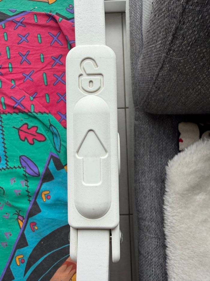 Parc pliant bébé 9 + matelas mousse - photo numéro 8